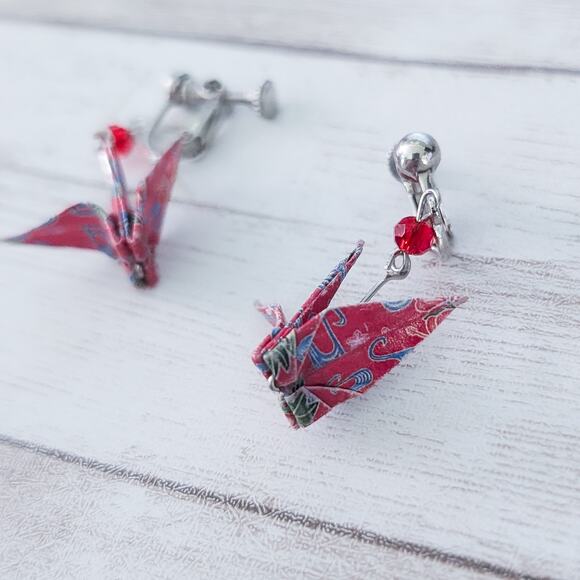 Vintage Clip On Earrings Origami Crane Dangle Earrings - Picture 12 of 15
